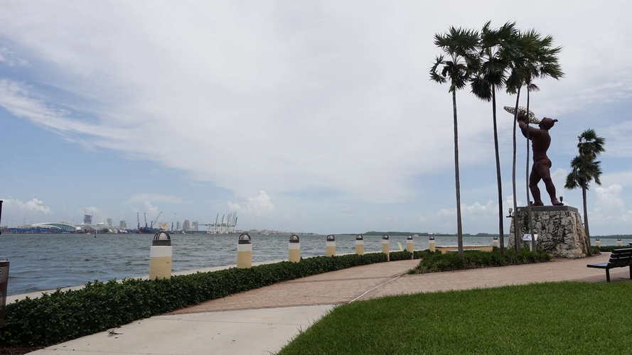 MIA_2023-08-21 14-34-08_RX_06338